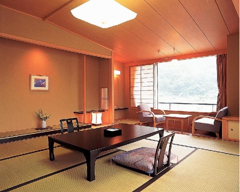 Hirugami Grand Hotel Tenshin Achi Esterno foto